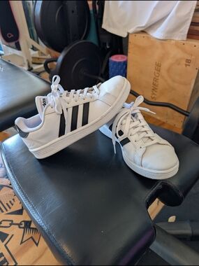 Adidas Classic  Leather Sneakers